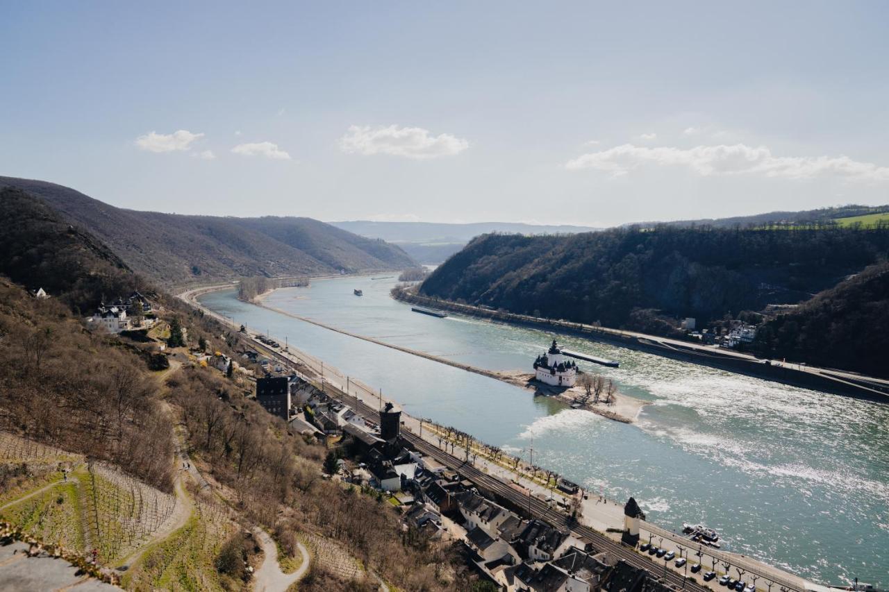 Burg Gutenfels Kaub Buitenkant foto
